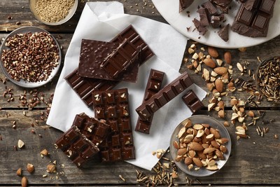 Almond Chocolate Crunch Bar