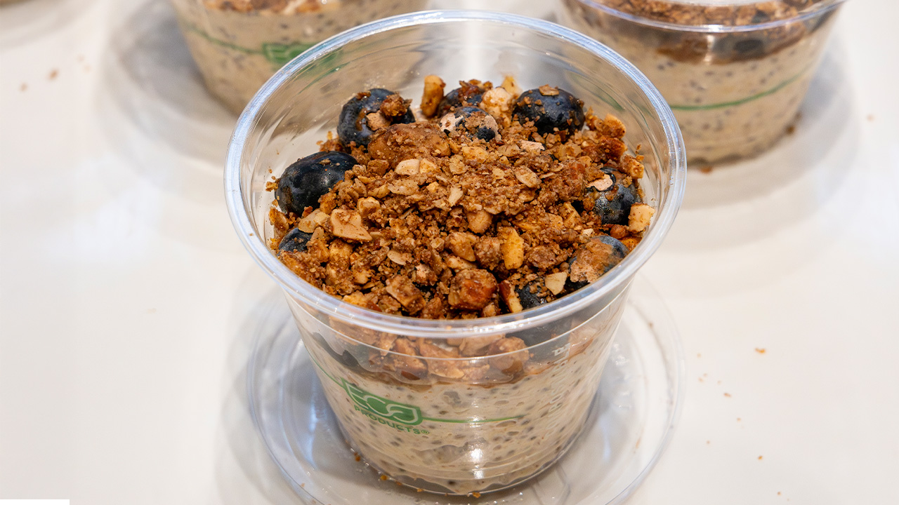 Overnight oats with almond milk, butter and almond streusel