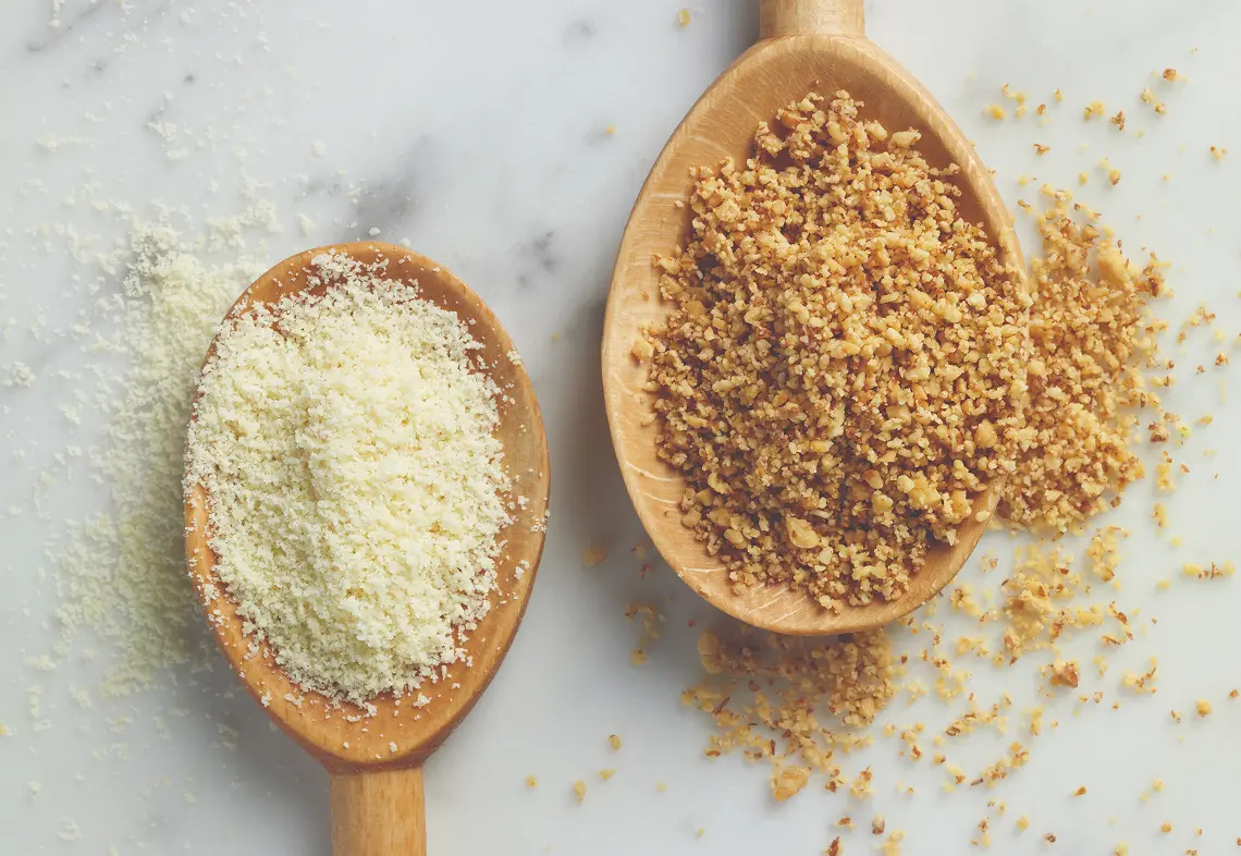 almonds flour and meal